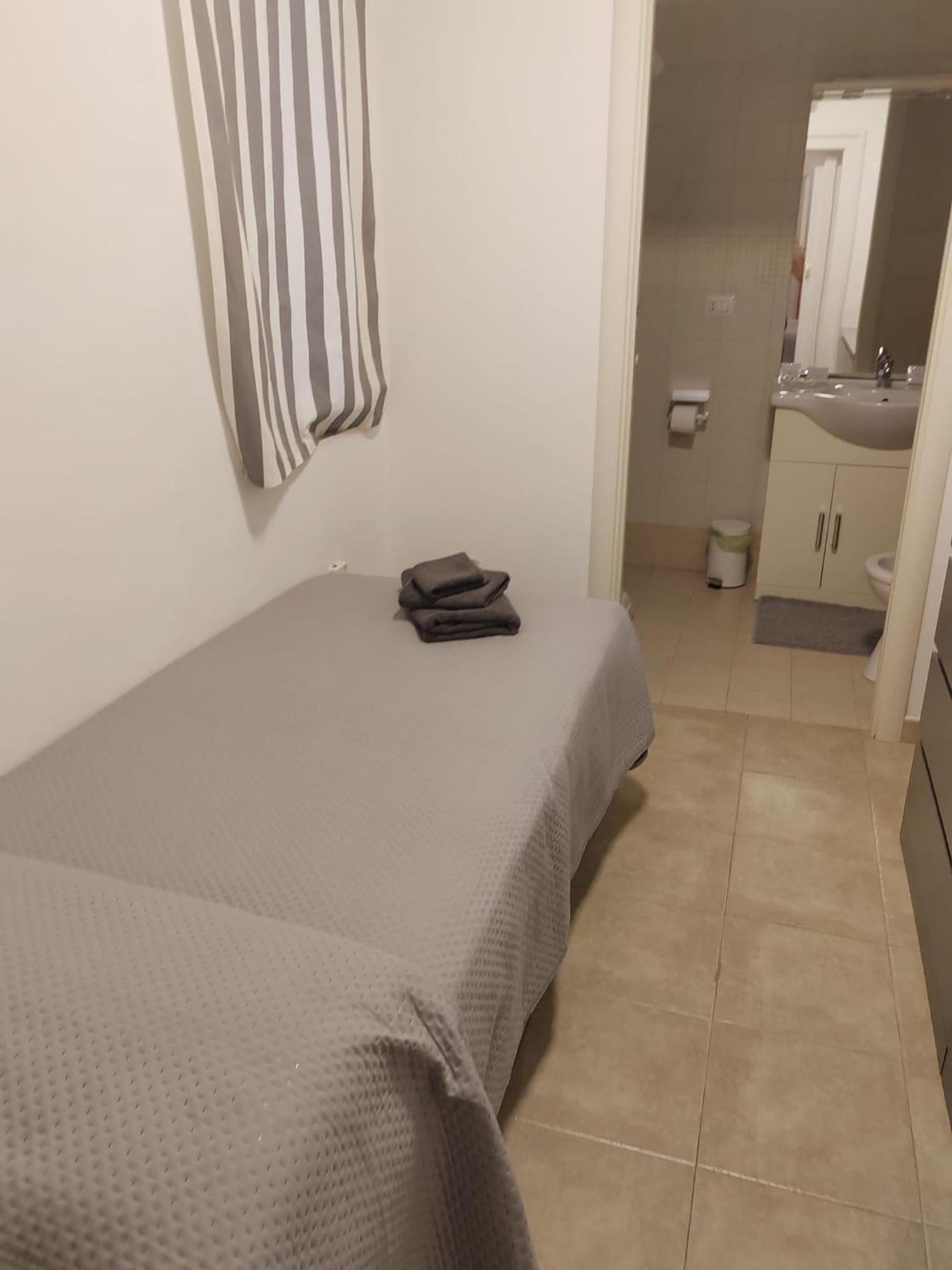 Casa Aurora Apartment Bari Bagian luar foto